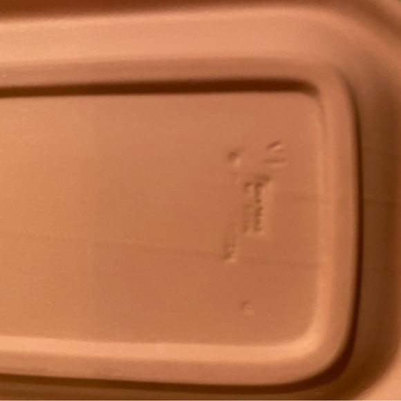 Wedgwood Jasperware - white on pink Regina Tableware - Picture 4 of 4